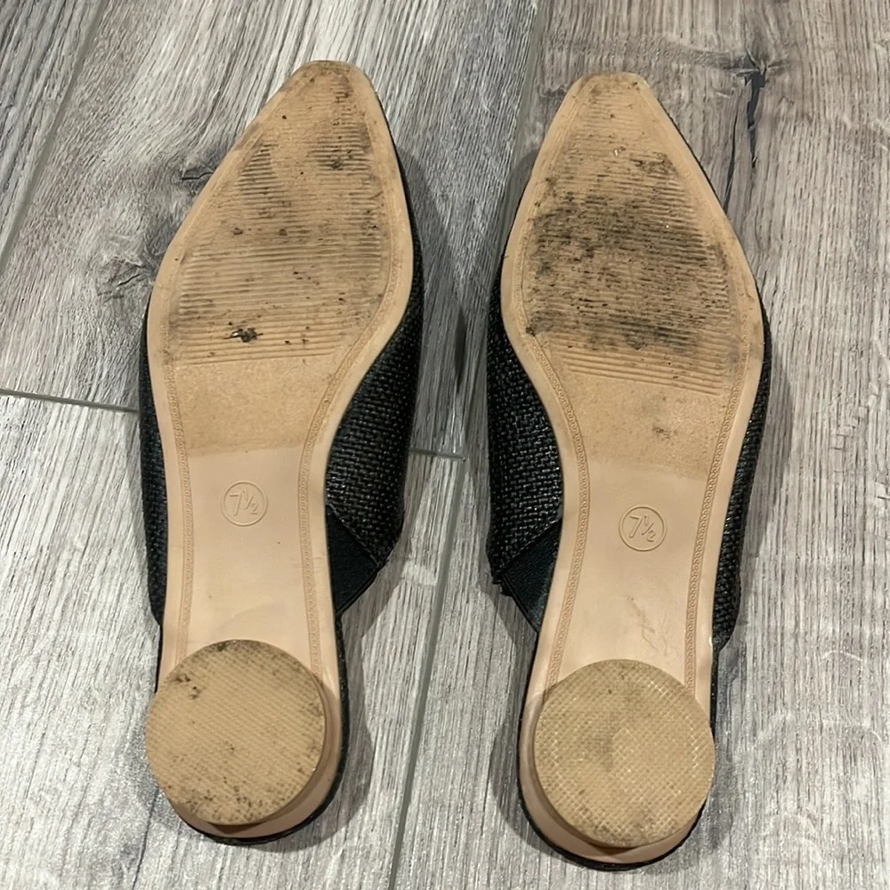 Size 7.5 a new day from target black and tan shoes worn once - Picture 3 of 5